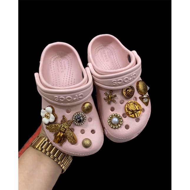 Crocs Charms Gucci 