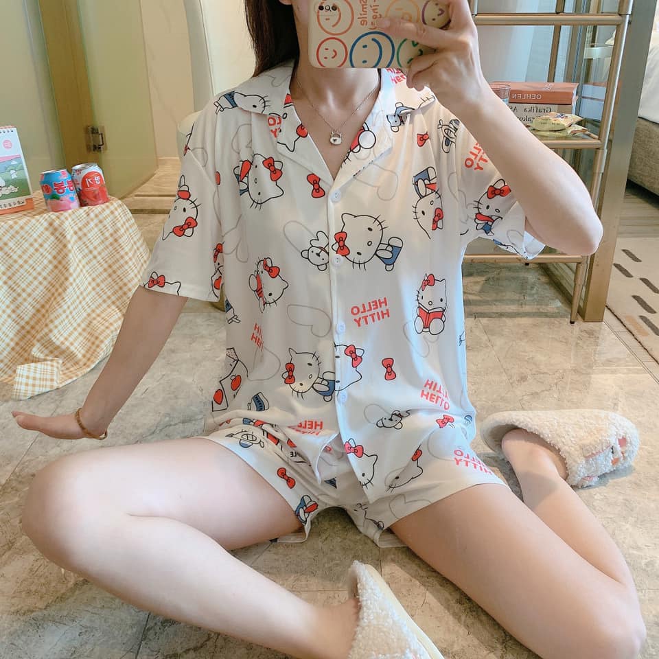 Hello kitty discount sleepwear for adults