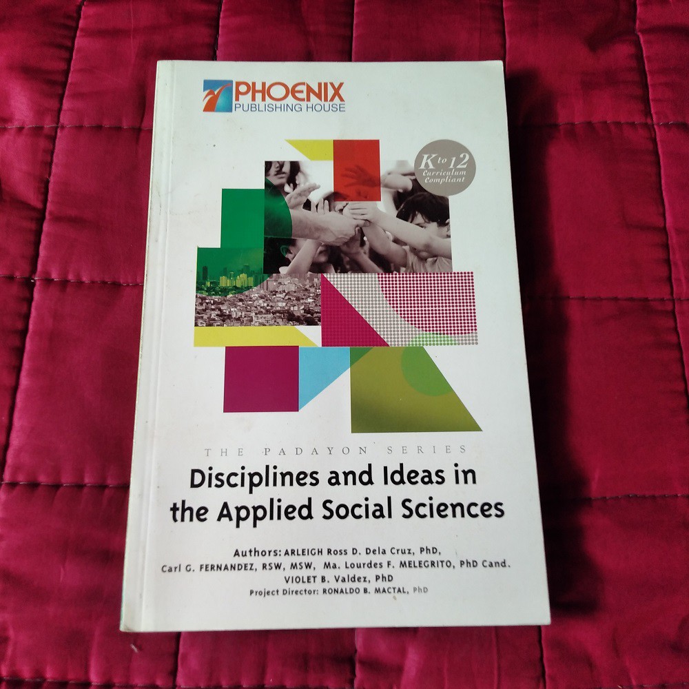 Disciplines and Ideas in the Applied Social Sciences (PRE-LOVED HUMSS ...