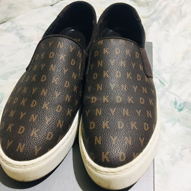 Dkny 2024 slip on