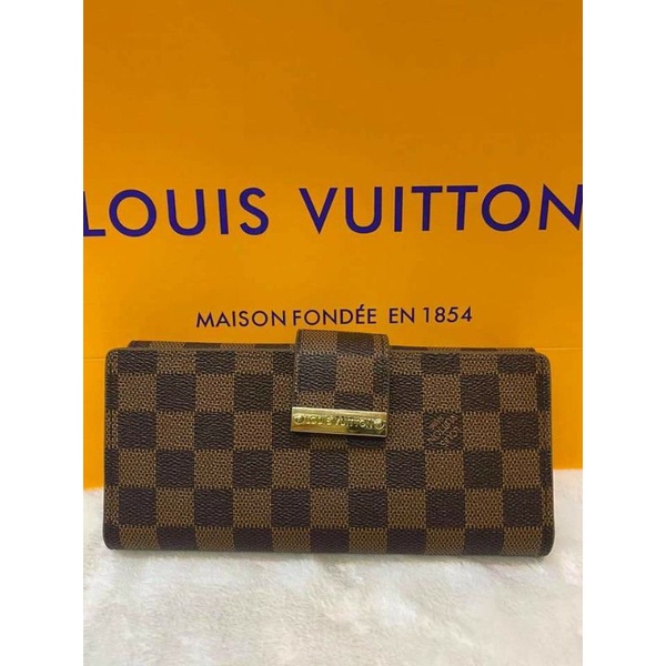 Lv wallet complete Inclusion (top grade)