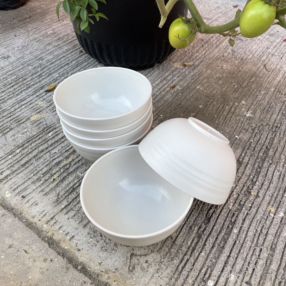 Small popular bowl