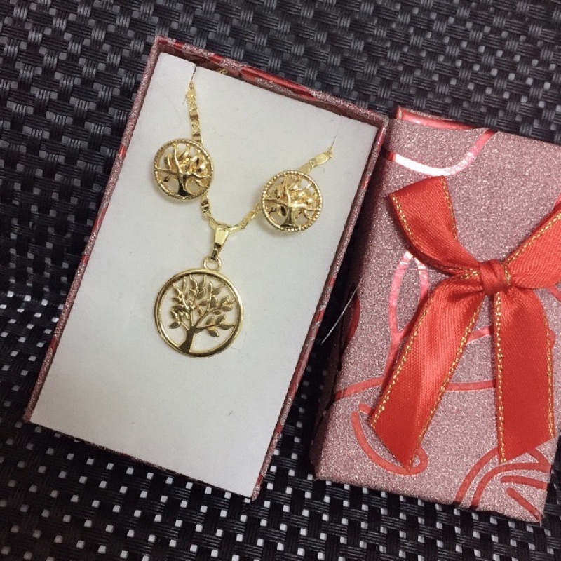 Buy Take Lucky money tree Necklace(buy N take earrings)