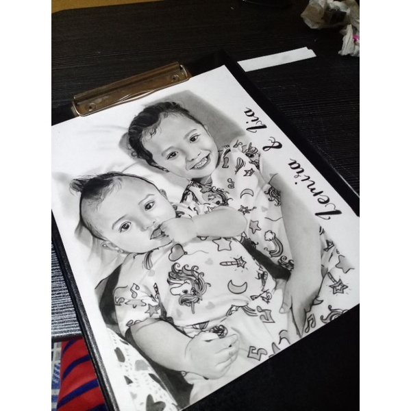 Commission Portraits Graphite Charcoal Arts Sketch Drawing Shopee