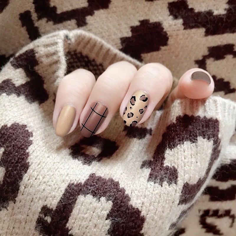S110-24pcs Europe and America Beam Round Head Wearable Fake Nails ...