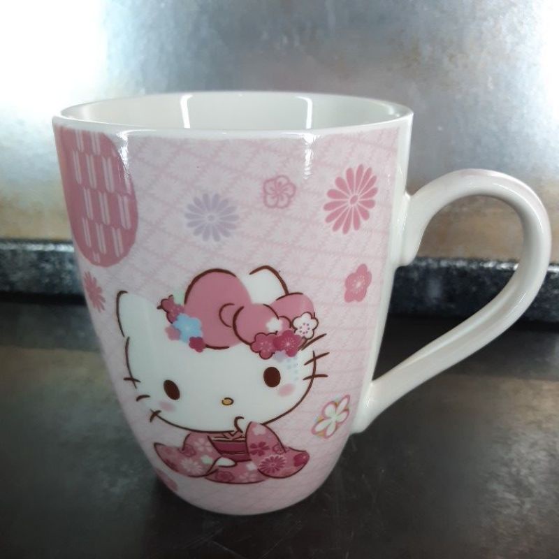 COLLECTIBLE CERAMIC HELLO KITTY MUG SANRIO | Shopee Philippines