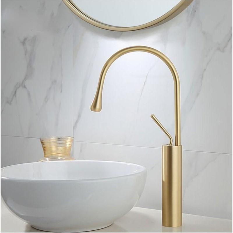 Single Lever Basin Faucet - 360° Rotation Brass Mixer Tap For Bathroom Sink In Gold Brush