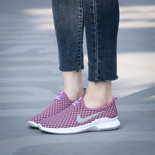 Nike slip on outlet womens casual shoes