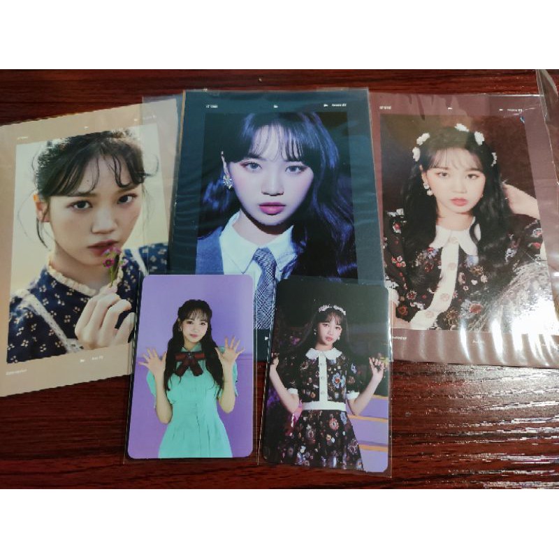 onhand-iz-one-chaewon-one-reeler-inclusions-photocard-postcard