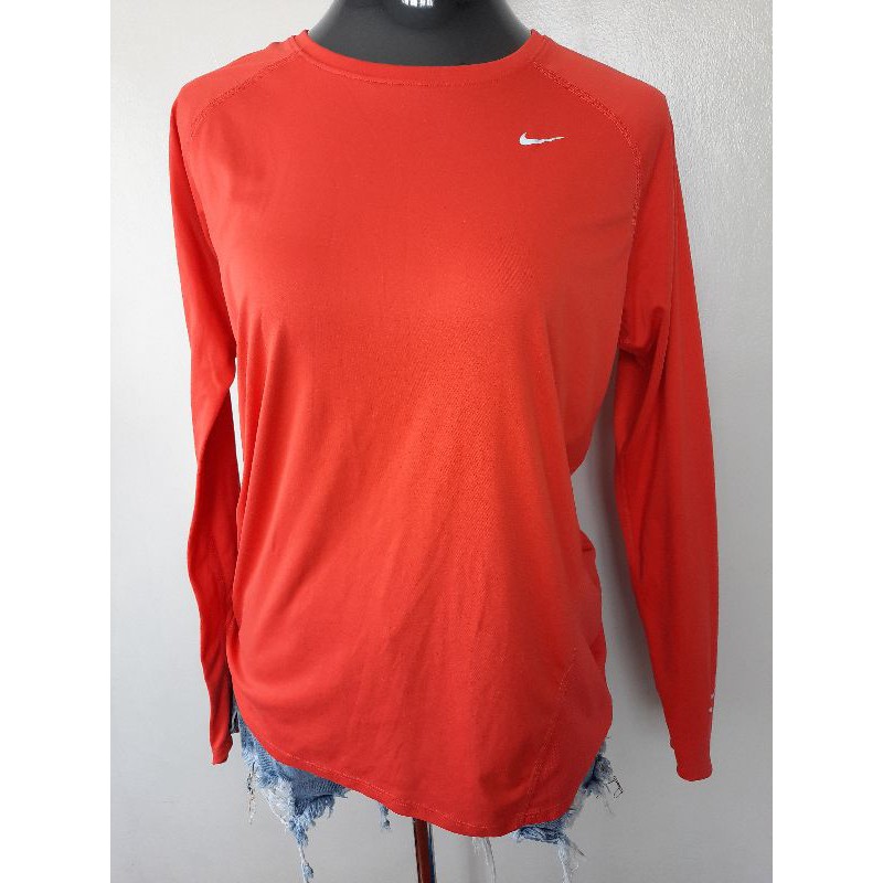 Orange dri fit 2024 long sleeve shirt