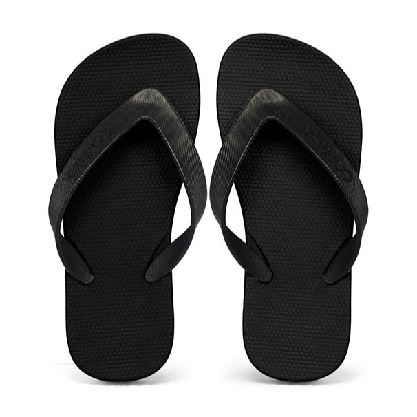 Black slippers hot sale for boys