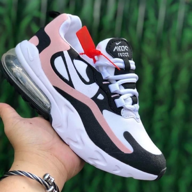 Nike air72c store