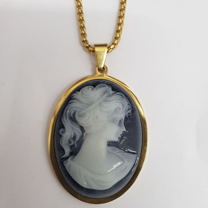 Cameo on sale necklace price