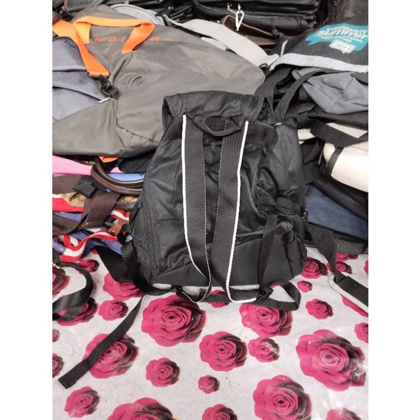 Women's preloved lecaf backpack | Shopee Philippines