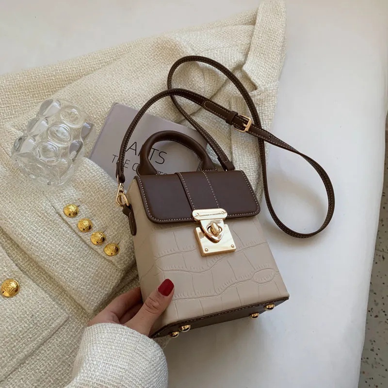 Niche ins handbag 2022 new trendy small portable shoulder messenger bag ...