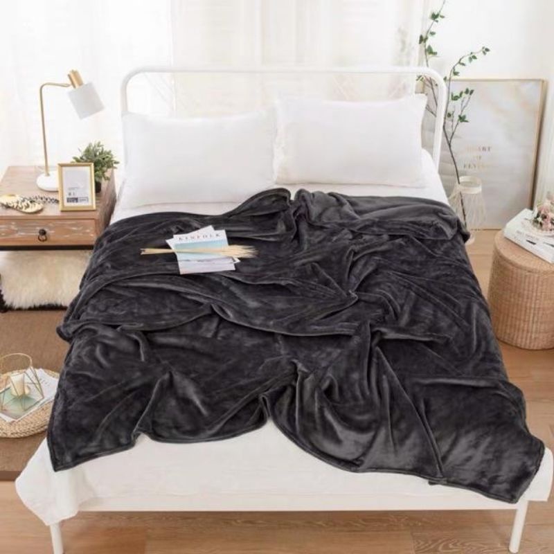 FLEECE PLAIN BLACK BLANKET QUEEN SIZE 180CMX200CM | Shopee Philippines