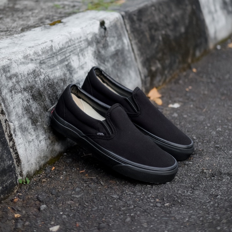 Vans all black price philippines sale