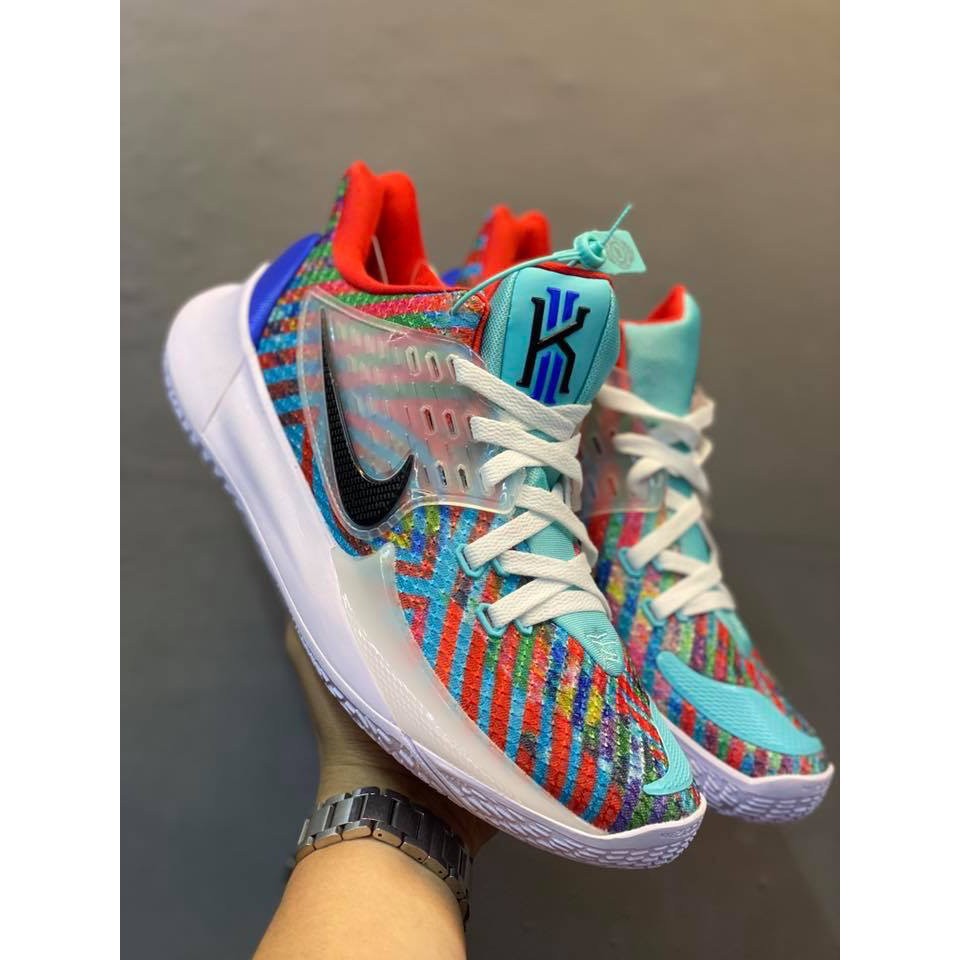 Kyrie store 2 multicolor