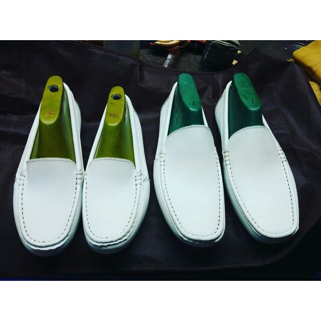 White leather mens 2025 nursing shoes