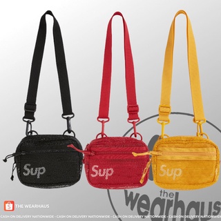 Supreme Big Duffle Bag (SS20) RedSupreme Big Duffle Bag (SS20) Red - OFour