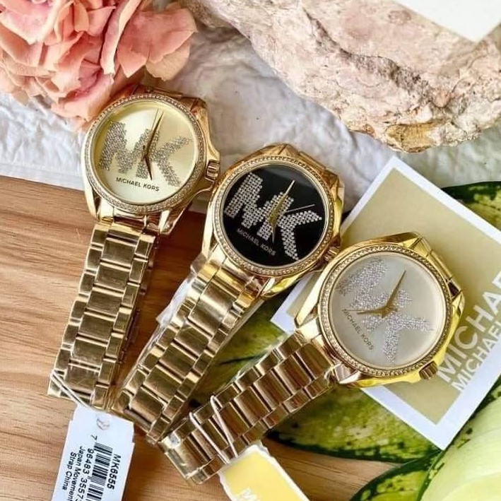 Mk watch best sale with mk logo