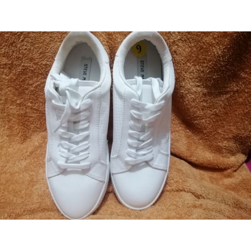 Steve madden cheap cole sneakers