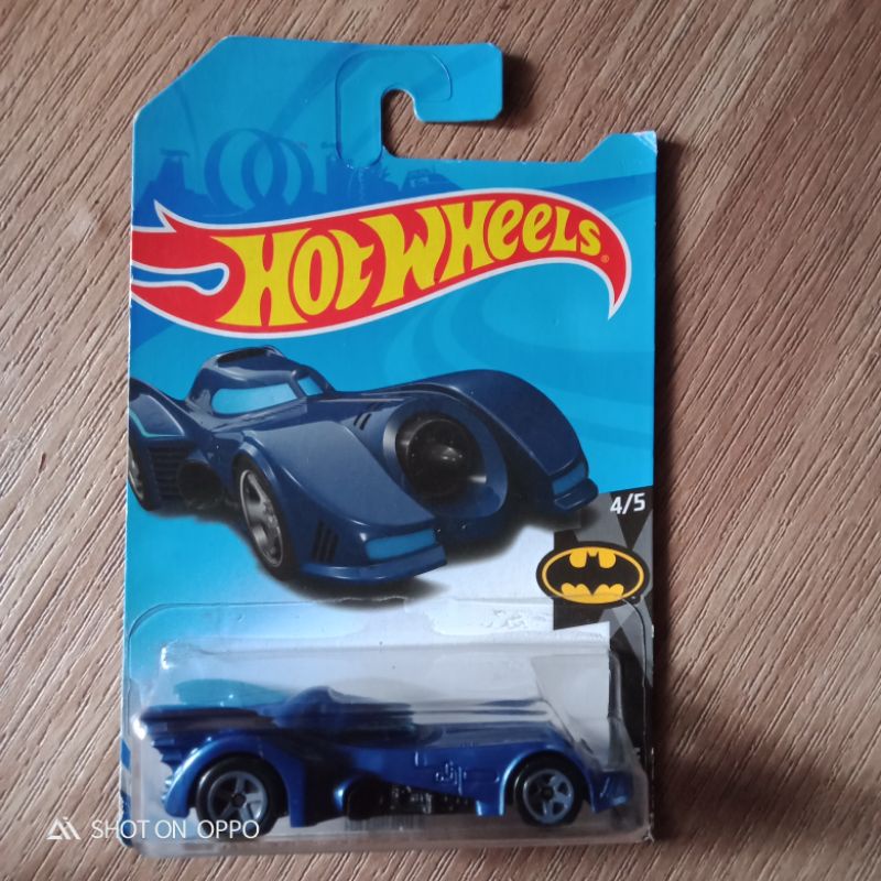 Hot wheels 2018 batmobile best sale treasure hunt