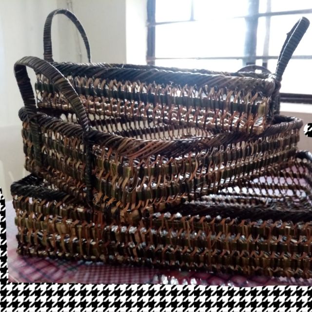 native nito tray set of 3(Rectangle and oval) for sale. Perfect in any ...