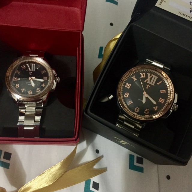 Tomato time shop couple watch