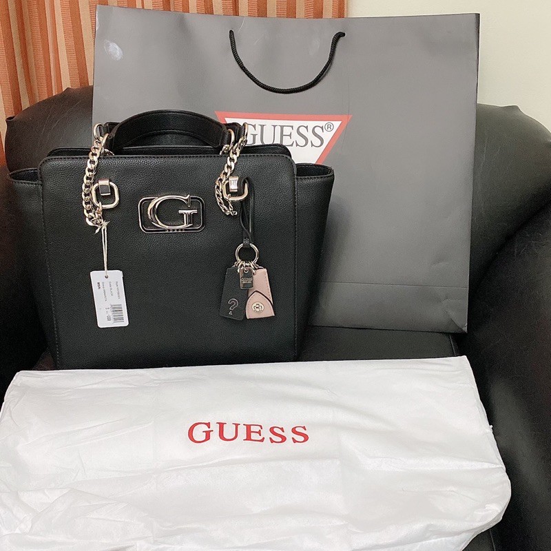 Slightly Used Guess Annarita Status Carryall Tote Bag Shopee