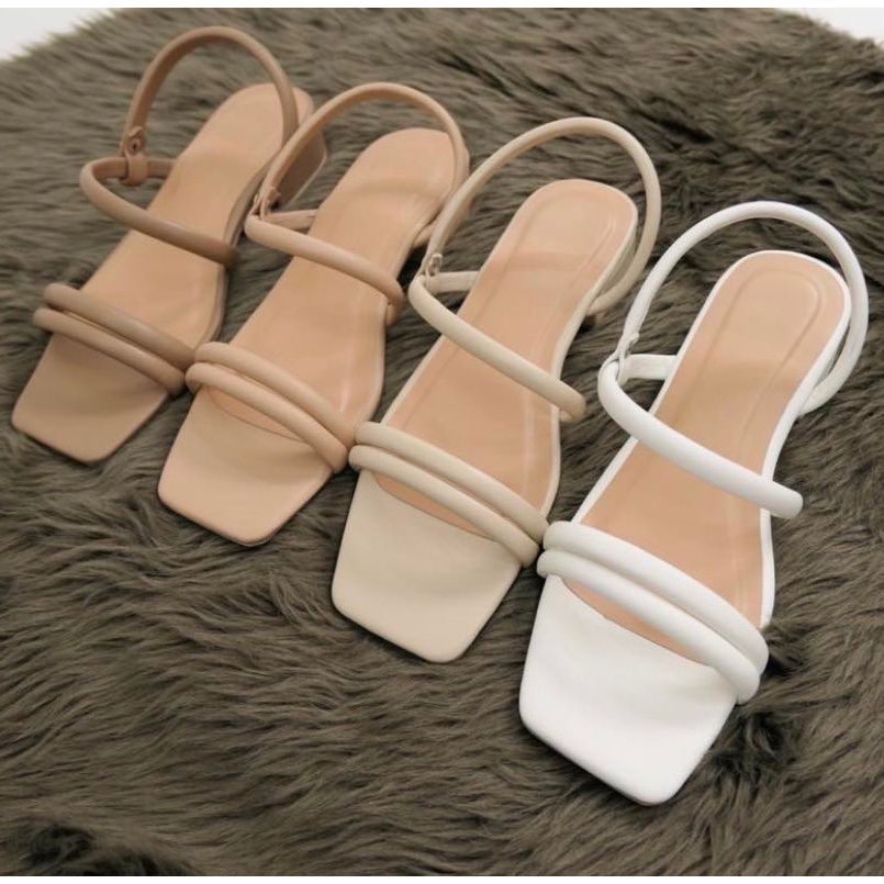 Lunar on sale sandals 219