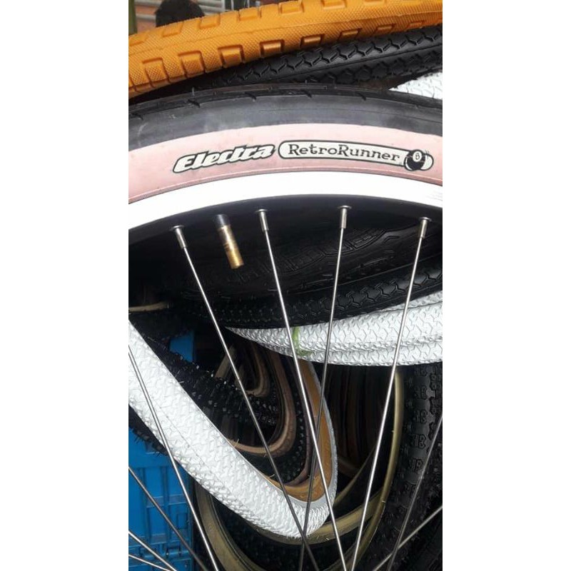 Electra retro runner store tires