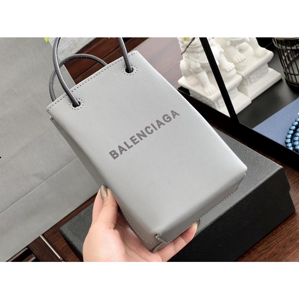 Balenciaga color swatches | Shopee Philippines