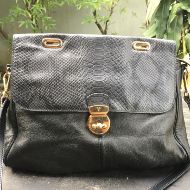 Pre loved bag Valentino Rudy Shopee Philippines