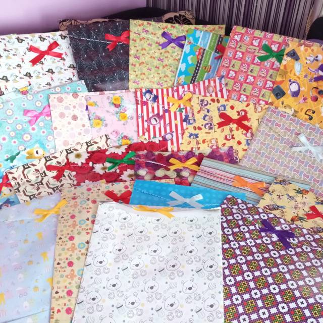 Instant gift bags, instant gift wraps, medium-sized instant gift bags ...