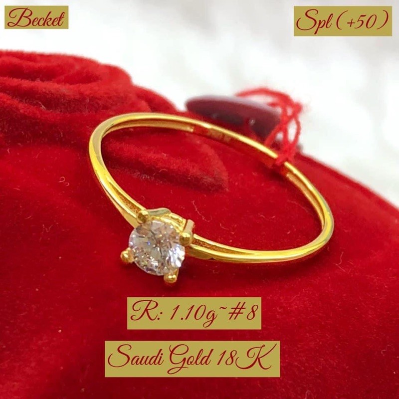 18K Saudi Gold Engagement Ring