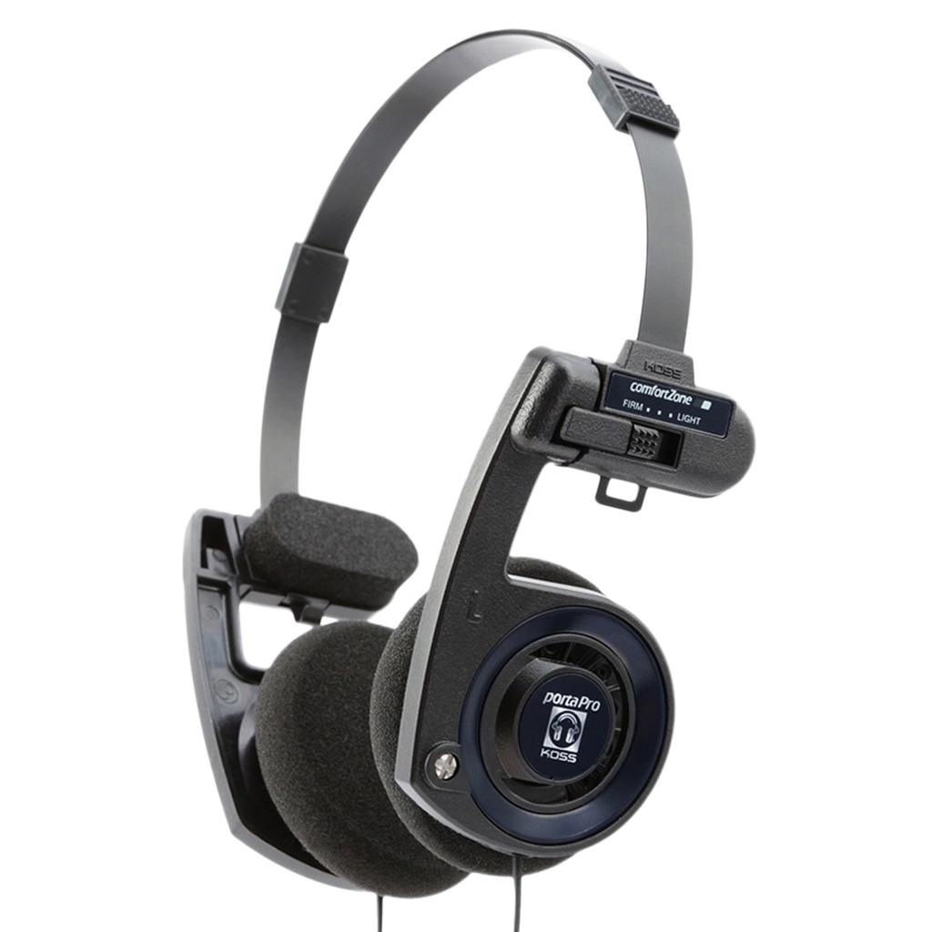 Supreme®/Koss PortaPro Headphones 小松菜奈着用