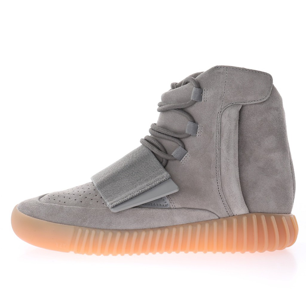 Originals YEEZY BOOST 750