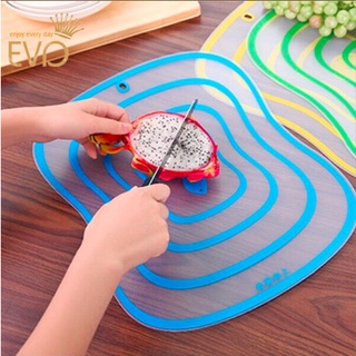 DY Rectangular Plastic Chopping Board (20cm x 33cm)