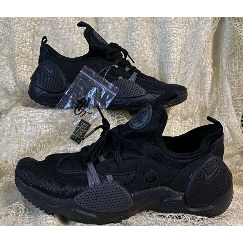 Nike huarache edge all on sale black