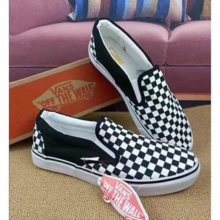 Checkered no sales lace vans