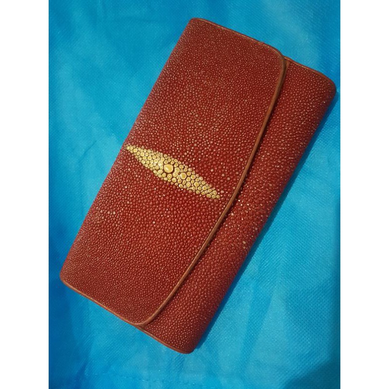 Pre loved stingray wallets for sale