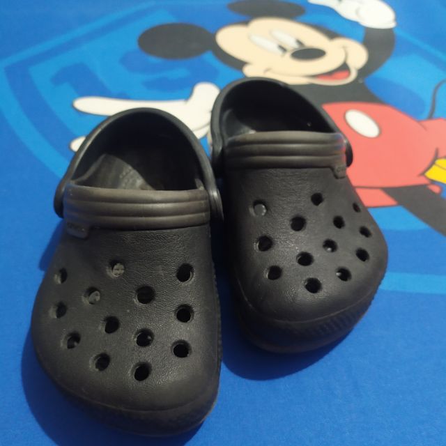 Crocs discount 7c size