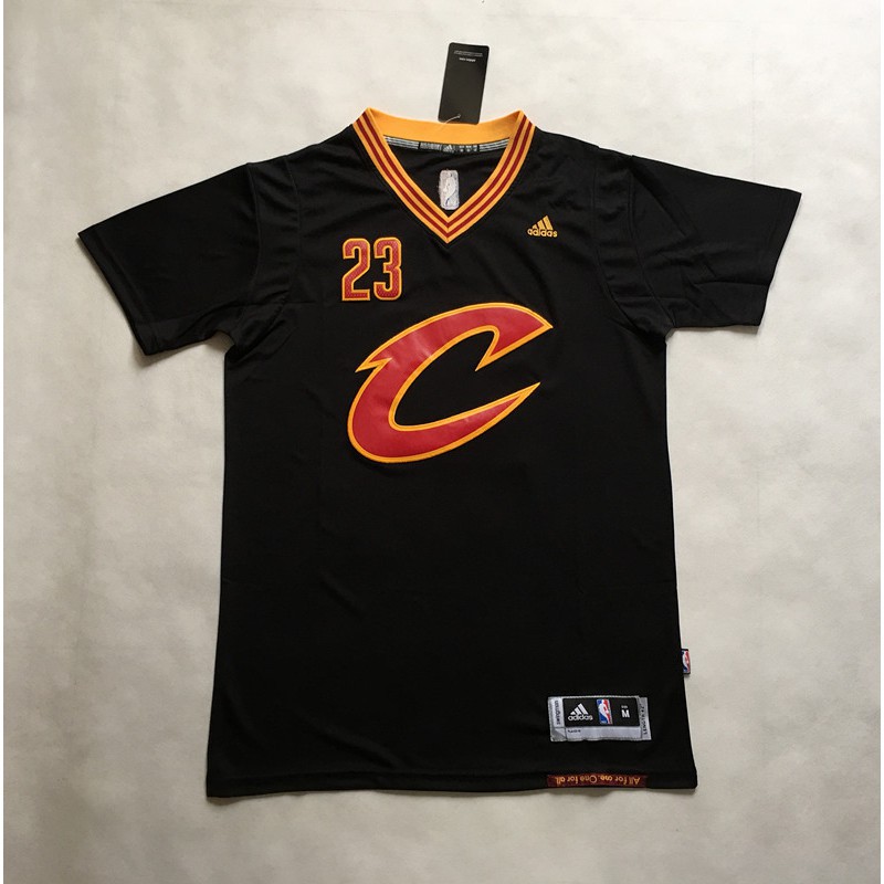 Lebron james cheap cavs sleeved jersey