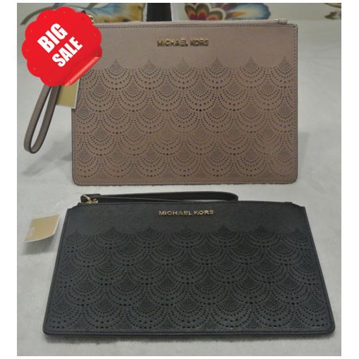 SALE Michael Kors Jet Set Travel XL Zip Clutch Shopee Philippines