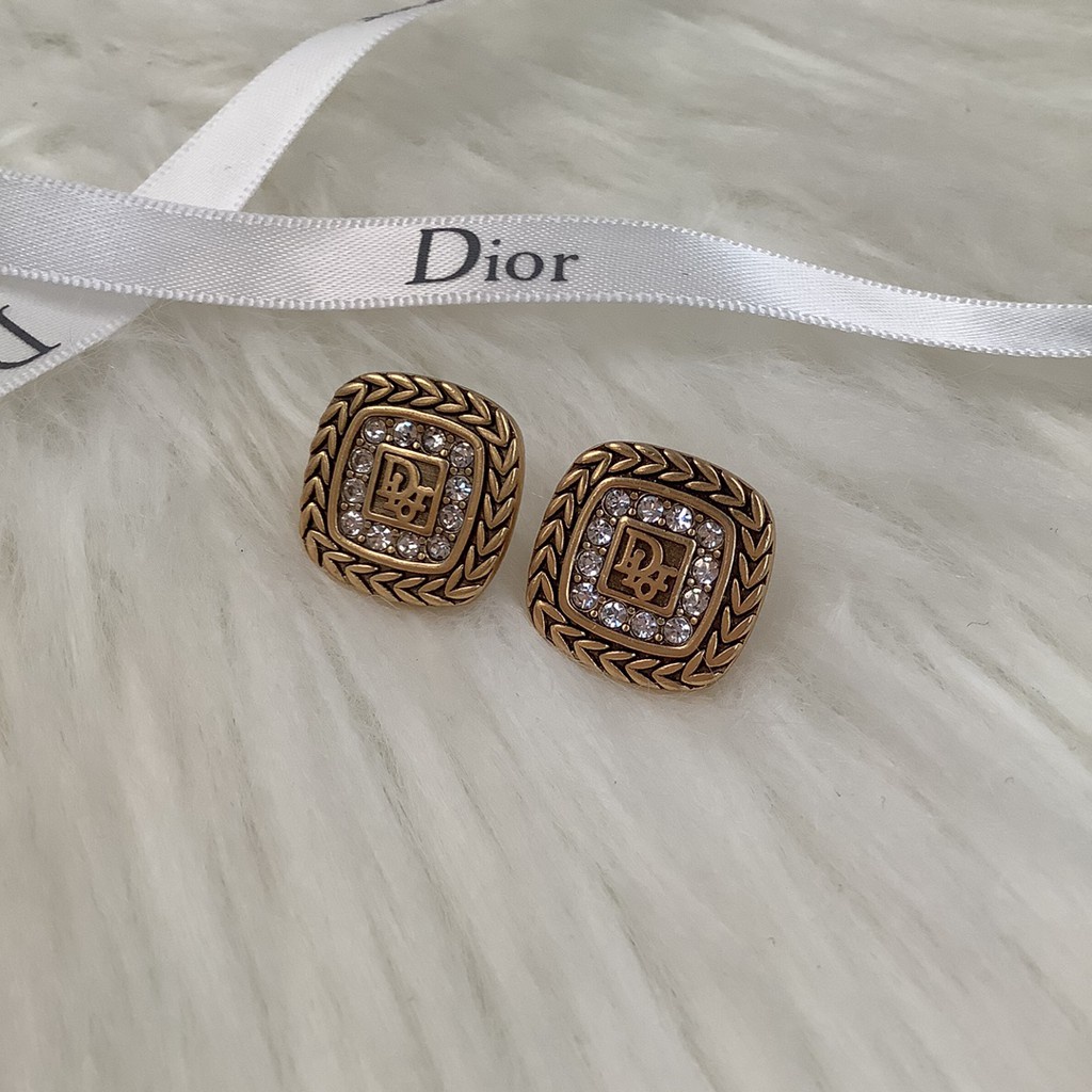 Purchasing Dior female earrings Simple gold square letters logo diamond