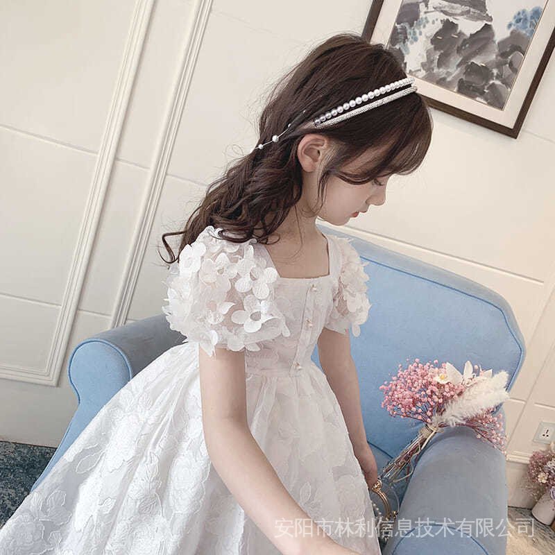 White dress for 6 years old girl hotsell