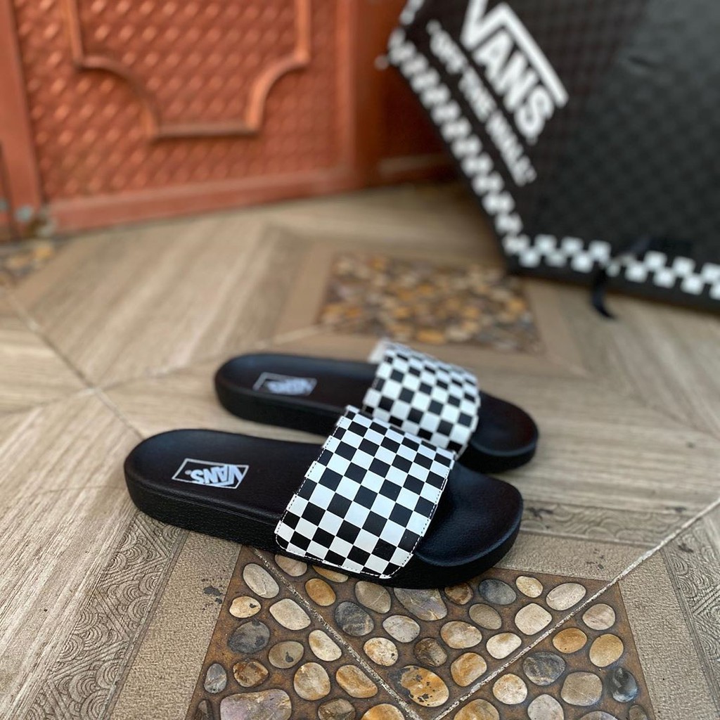 Slide on sales checkerboard vans