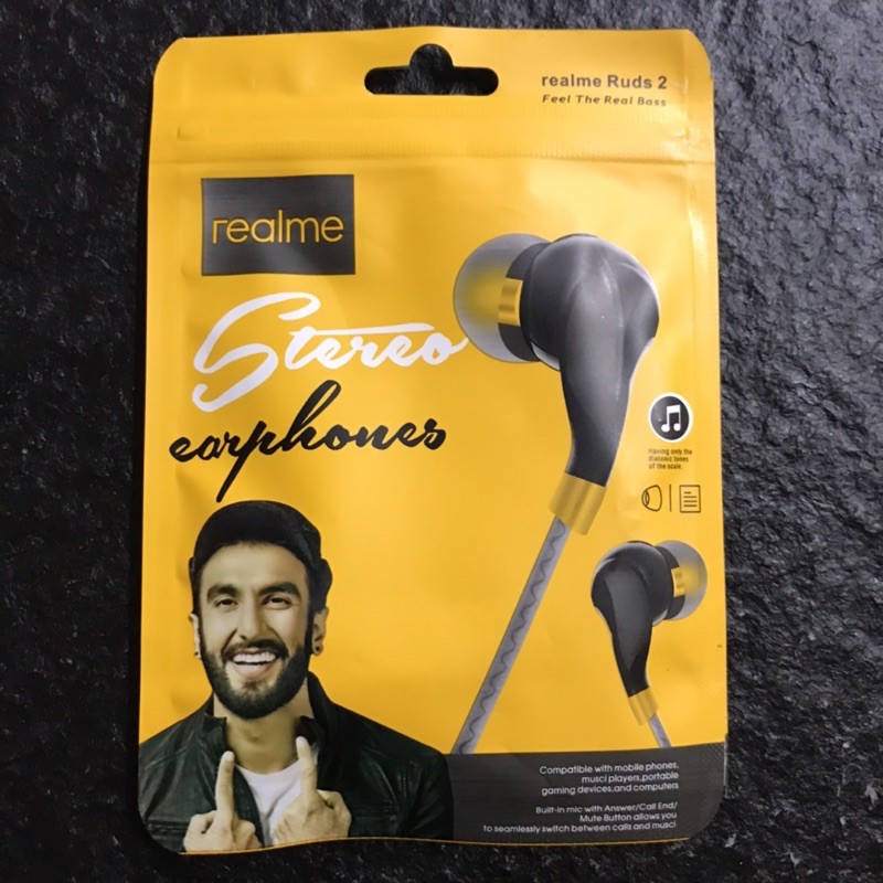 Realme discount stereo earphones