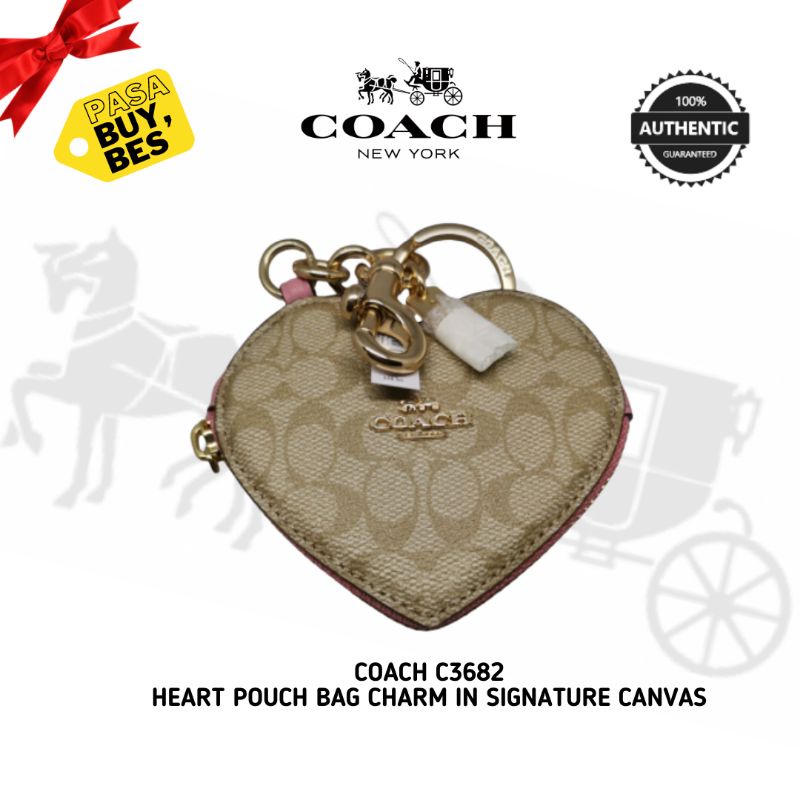 Coach Heart Bag for Sale in Chino, CA - OfferUp